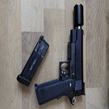 Afbeelding 2 van groot lot airsoft spullen