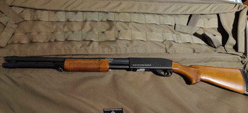 Afbeelding 2 van M870 - full metal/real wood