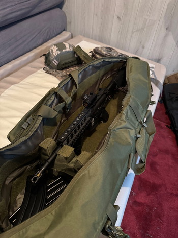 Afbeelding 5 van Complete Airsoft set met kleding en accessoires!