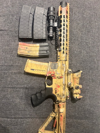 Afbeelding 2 van Replicas for sale