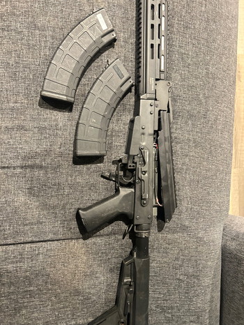 Afbeelding 4 van Replicas for sale