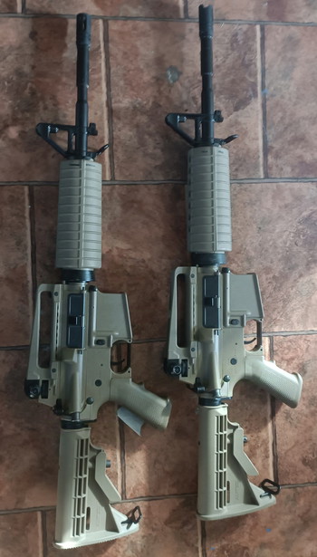 Afbeelding 2 van M4 G&G tan