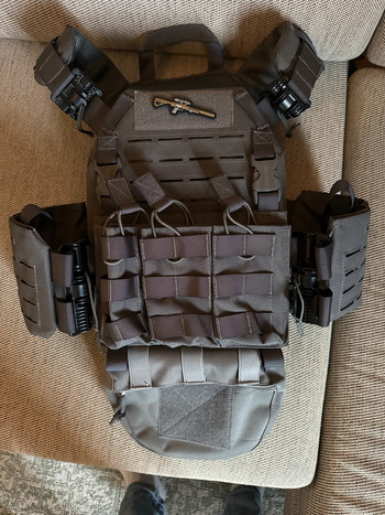 Imagen 4 de Wolf grey Invader Gear plate carrier