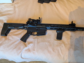 Afbeelding van G&G CM16 SRF 9 inch black + accessoires