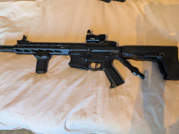 Imagen 2 de G&G CM16 SRF 9 inch black + accessoires