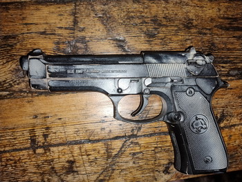 Afbeelding 2 van ICS BLE-M9 Gas Blowback Pistol Black