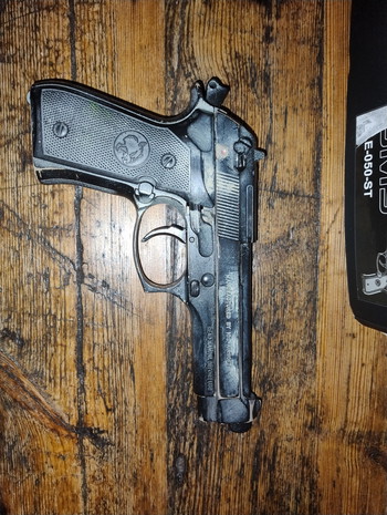 Image 3 pour ICS BLE-M9 Gas Blowback Pistol Black