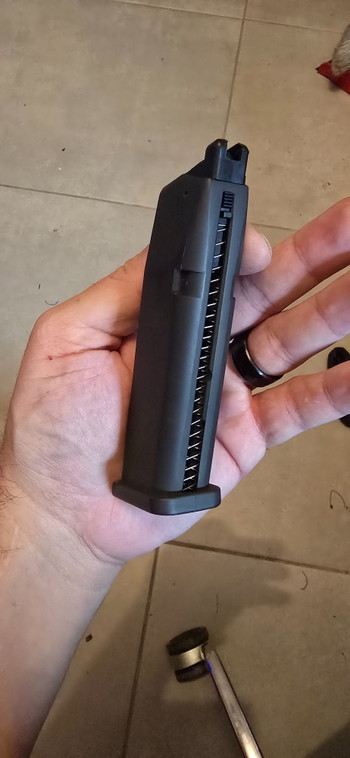 Image 2 for Chargeur glock 15 coups co2