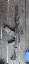 Image for Akx met 5 magazijnen en een red dot van crossfire