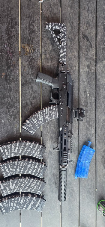 Image 2 for Akx met 5 magazijnen en een red dot van crossfire