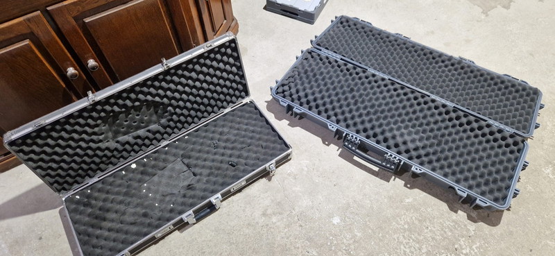 Bild 1 für 2 koffers