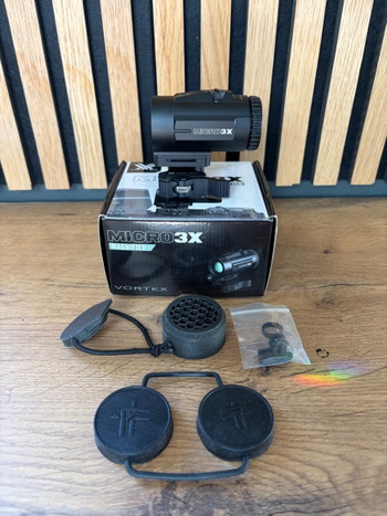 Bild 5 für Vortex Micro 3x magnifier