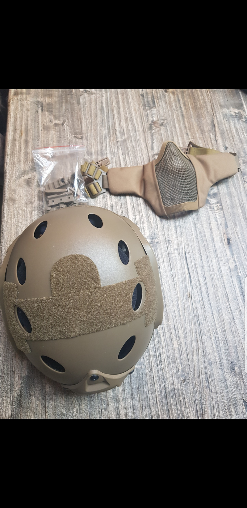 Image 1 pour Coyote tan Helm en mondmasker