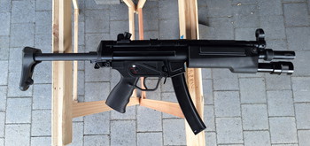 Afbeelding 2 van Classic Army CA5A3 with flashlight (MP5A3)