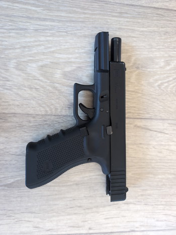 Bild 4 für Glock 17 Gen 4 Umarex + 2 magazijnen