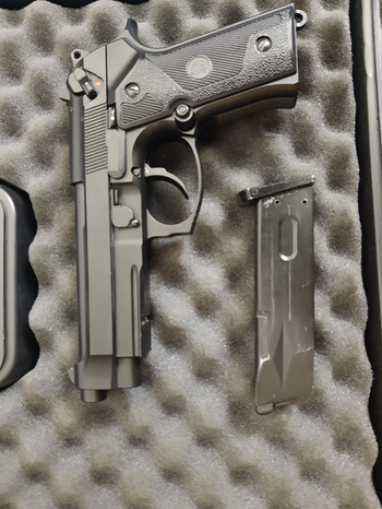 Image 3 for 2 pistolen 1911 / m9a1