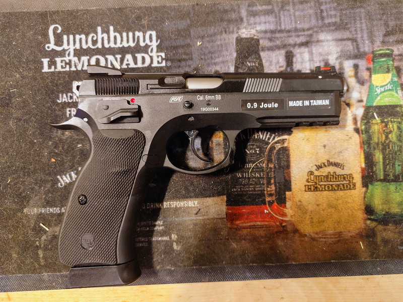 Afbeelding 1 van ASG branded KJW CZ75 SP-01 gbb