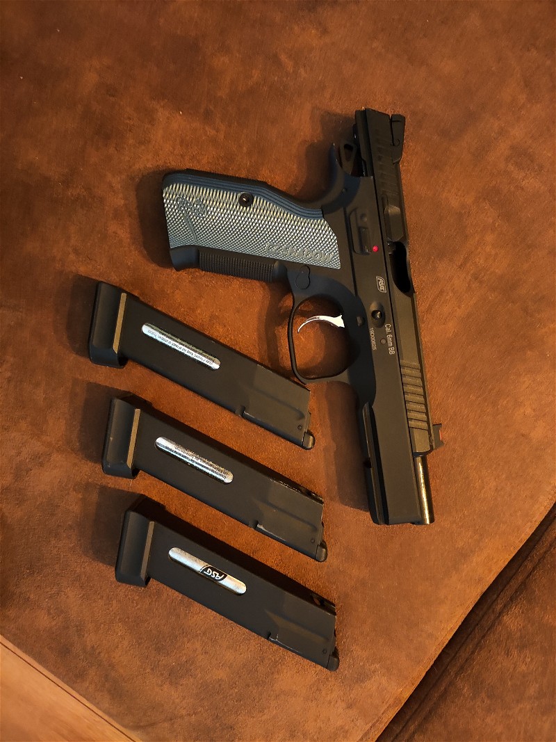 Image 1 for Cz 75 shadow 2
