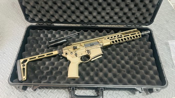 Image 2 pour Salvo Precision MCX Spear 10.5 LTCSAW GBBR & Case V2 Gold Coated