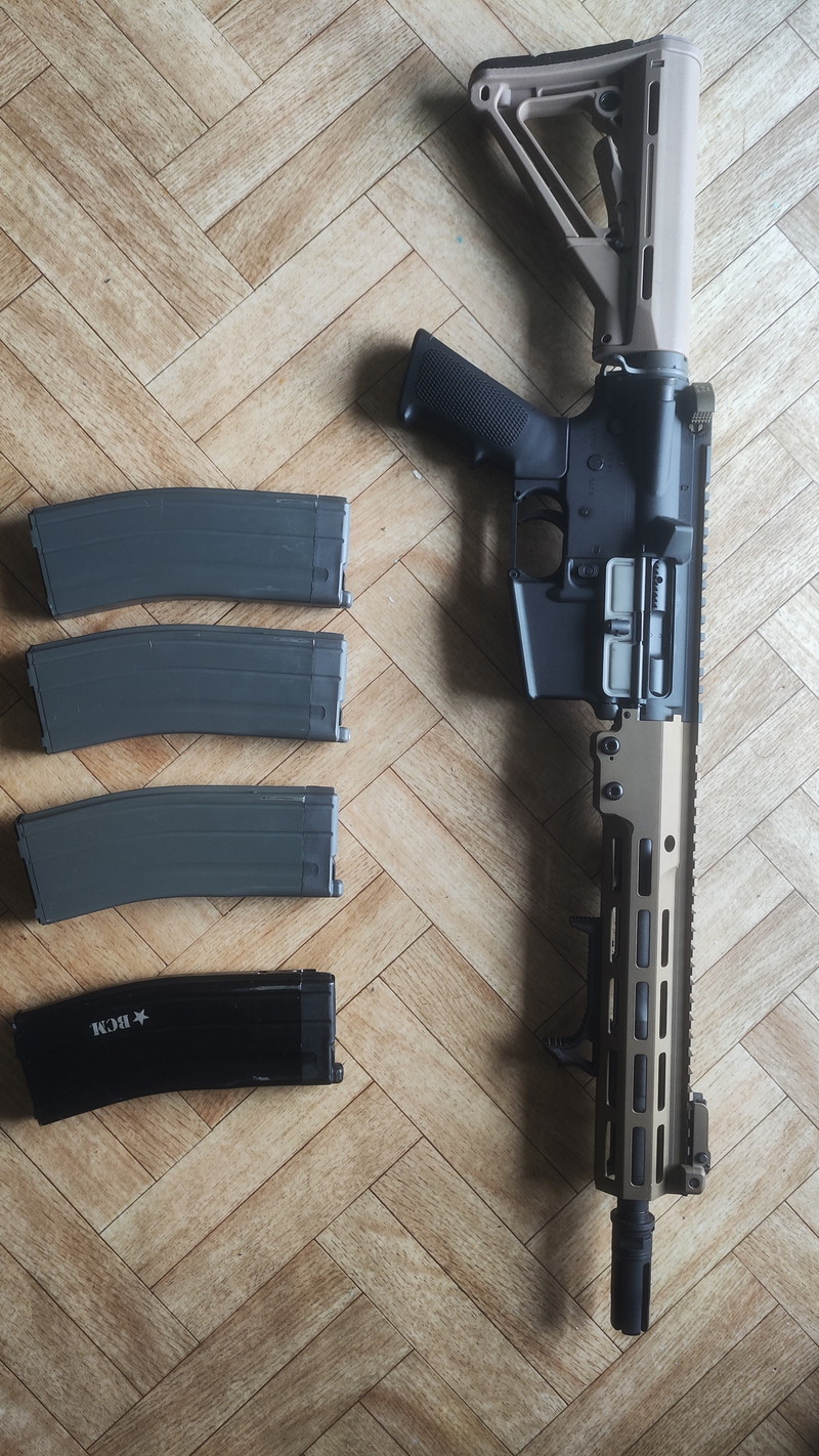 Bild 1 für VFC Urgi 11.5 GBBR + 4 mags