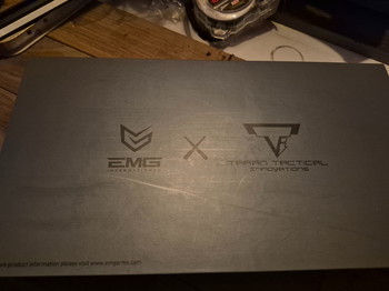 Afbeelding 4 van Tekoop EMG pit viper sand