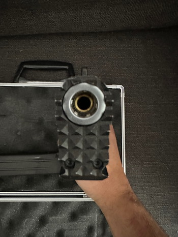 Afbeelding 5 van 2 Umarex Softair Pistolen