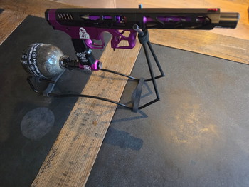 Afbeelding 2 van limited color and engraved: rogue 9