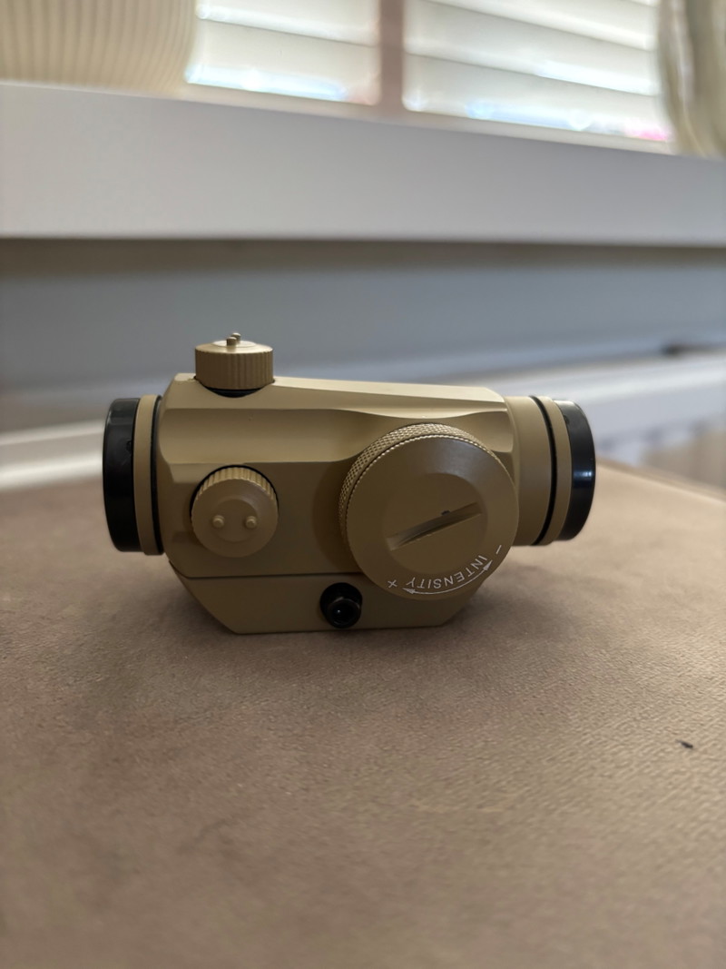 Image 1 for AIM-O Aimpoint T2