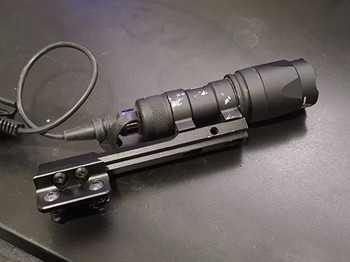 Bild 2 für Surefire flashlight + mlok canted mount (repro)