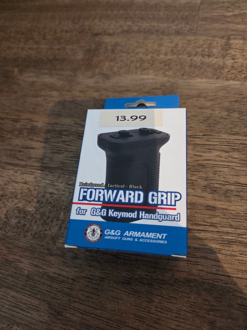 Imagen 1 de Forward Grip for Keymod Handguard, Black