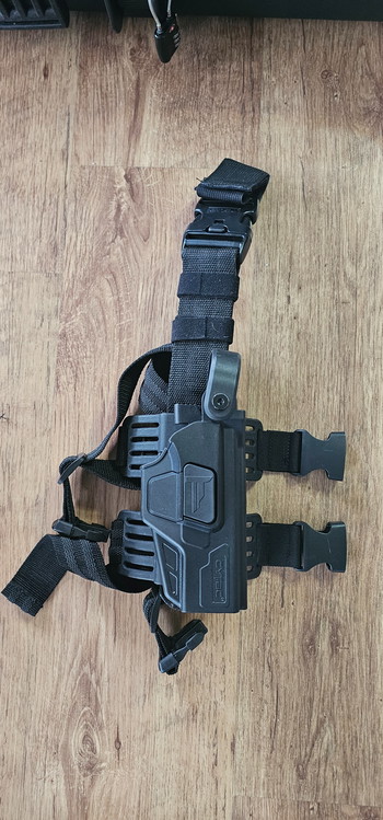 Afbeelding 3 van Vaste prijs 150 euro bunlde: plate carrier, holster en nuprol xl koffer