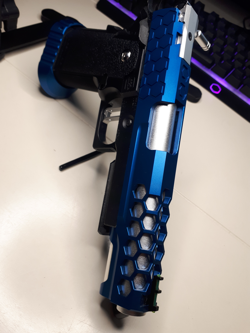 Bild 1 für Costum Tokyo Marui HI-CAPA 5.1 GBB Pistol - BLAUW