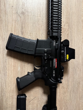 Image 2 for Daniel Defence MK18 with attachments