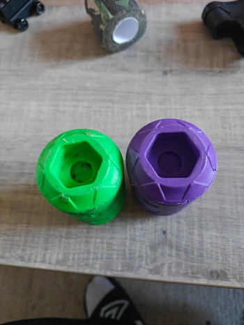 Image 3 for E-RAZ grenades