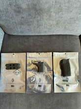 Afbeelding van Irregular defense grip m lok FDE pack