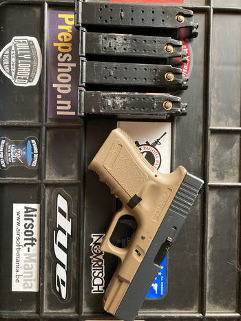 Image 2 for We glock 19