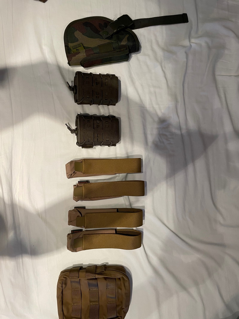 Image 1 for Pouches