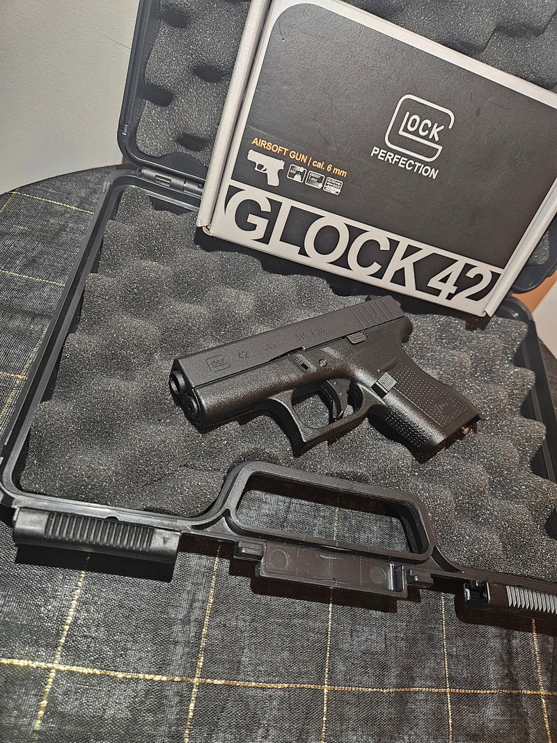 Image 1 for Umarex glock 42 nieuw!