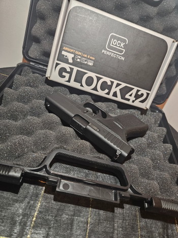 Image 2 for Umarex glock 42 nieuw!