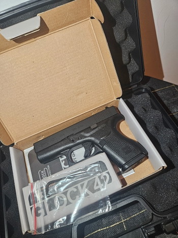 Image 5 for Umarex glock 42 nieuw!