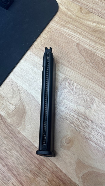 Image 6 pour WE Tactical glock 17/18C Extended GBB 50rds mag