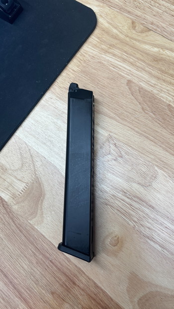 Image 7 pour WE Tactical glock 17/18C Extended GBB 50rds mag