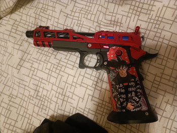 Image 2 for Supreme Goku build.