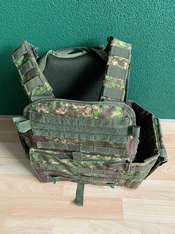Image 4 for Diverse pouches, platecarrier, gloves etc
