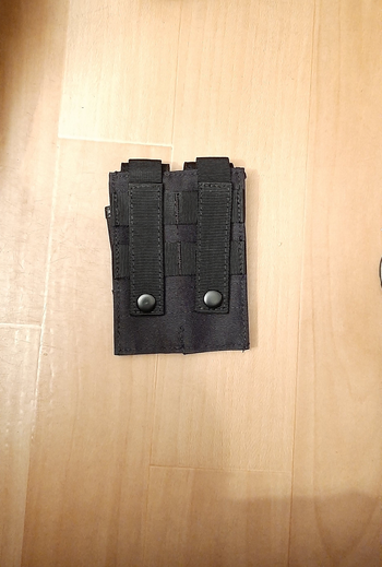 Bild 2 für Molle dubbele pistool mag pouch