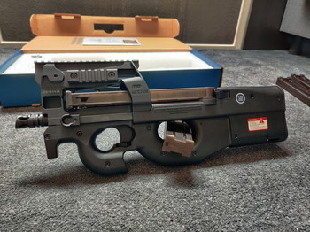 Afbeelding 2 van Geüpgrade Krytac P90 incl. 4 Originele Krytac Magazijnen!