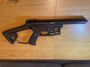 Afbeelding 2 van Heretic Labs Article I - Carbon Custom