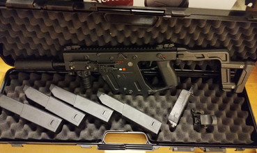 Afbeelding van Kriss Vector met Perun