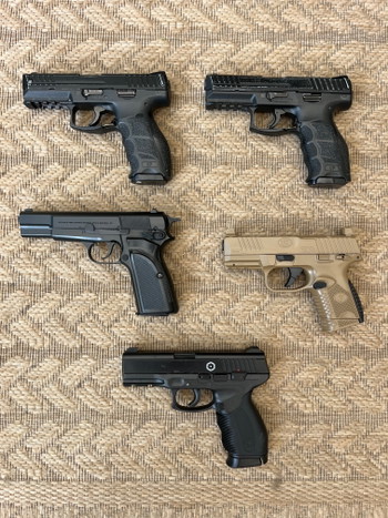 Image 3 for 15 stuks replicas spring 0.5J HK SIG SAUER COLT CZ FN