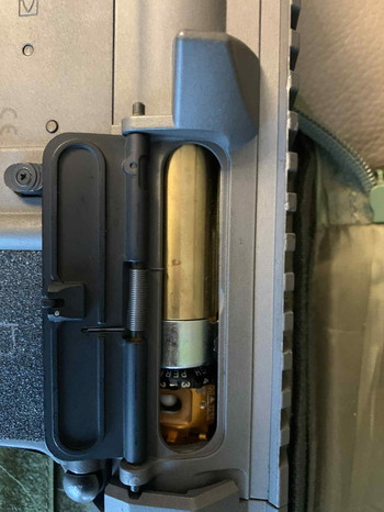 Afbeelding 5 van Geüpgrade Krytac DMR met 6 magazijnen, batterij en tas